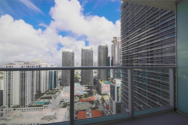 Building Photo - 1100 S Miami Ave