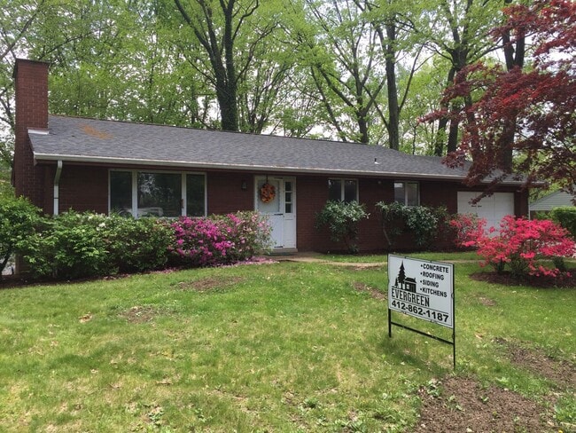 Primary Photo - 2 Bed 3 Bath Single Family Home For Rent i...
