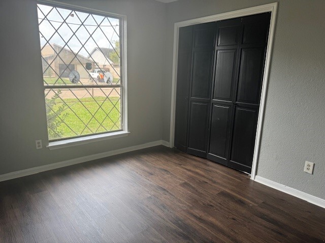 Building Photo - 10106 Prairie Mist St