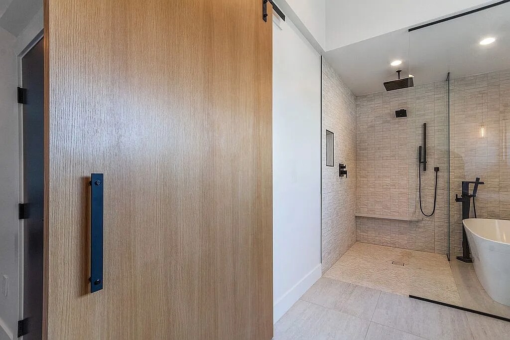 Large white oak barn door - 963 Tennyson St