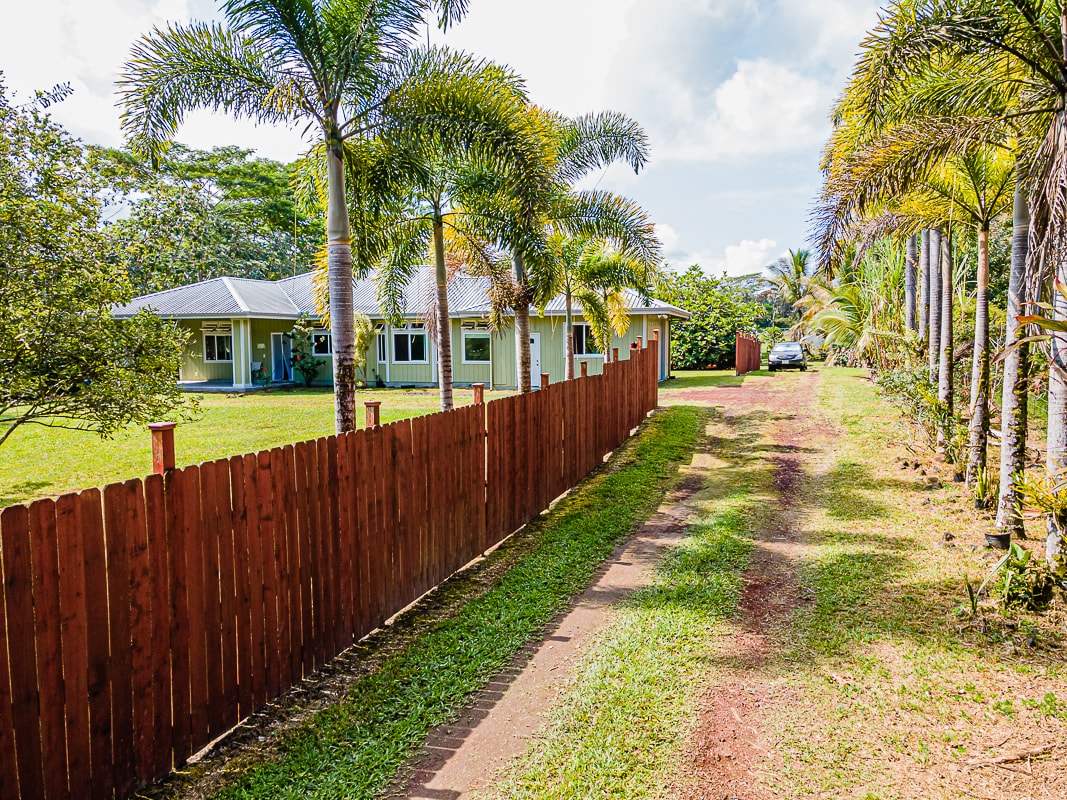 Driveway - 15-1834 13th Ave