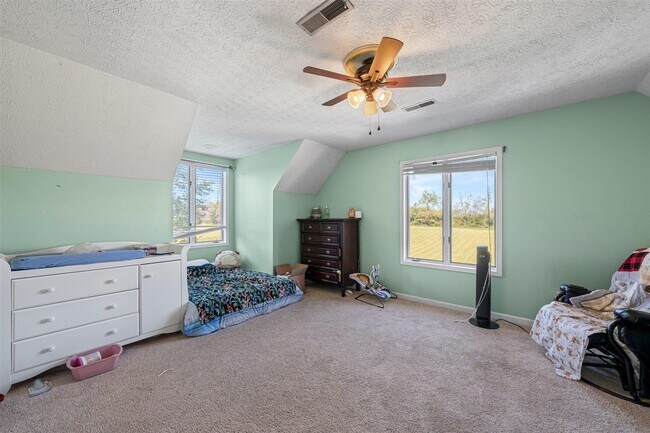 Building Photo - 5277 Bristow Rd