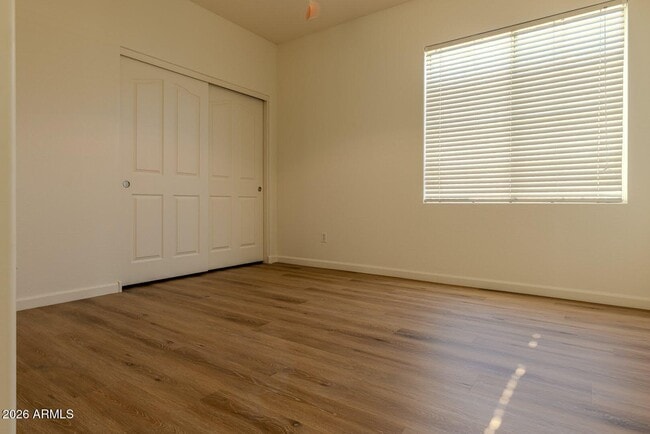 Building Photo - 2051 E Carla Vista Dr