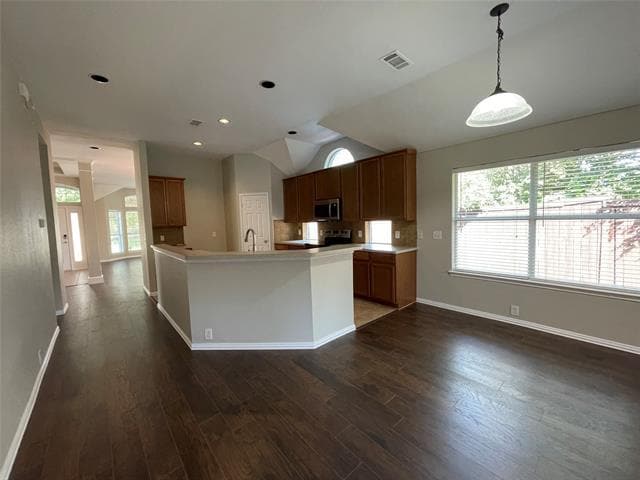 Building Photo - 8304 Rayburn Ln