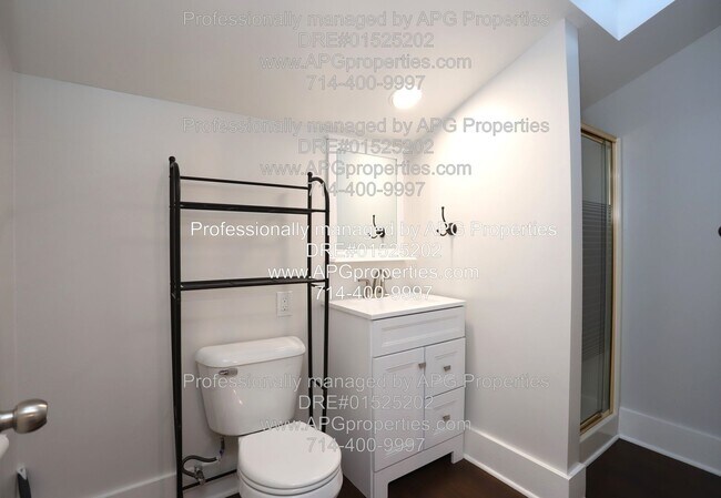 Building Photo - 163 N A St