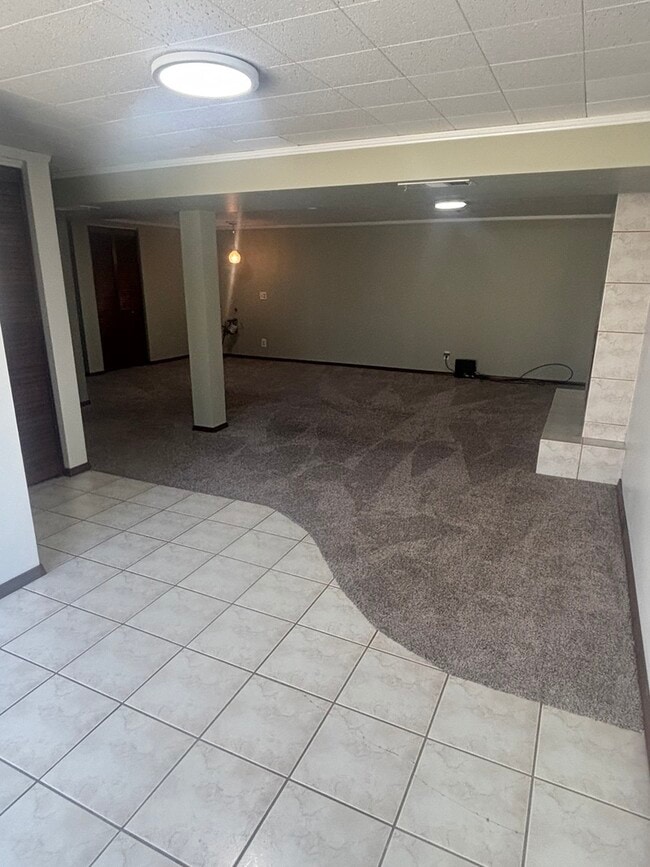 Building Photo - 7718 Butternut Ct