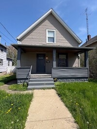 Building Photo - Three bedroom two bathroom home for rent