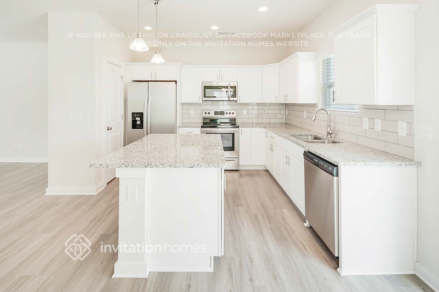 Building Photo - 3012 Ayana Dr