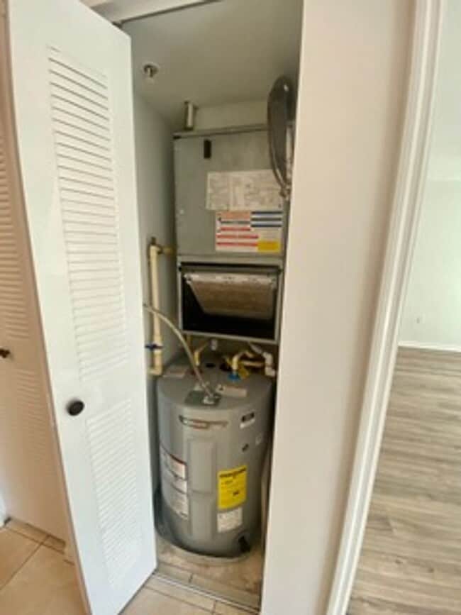 Building Photo - Boynton Beach Condominium