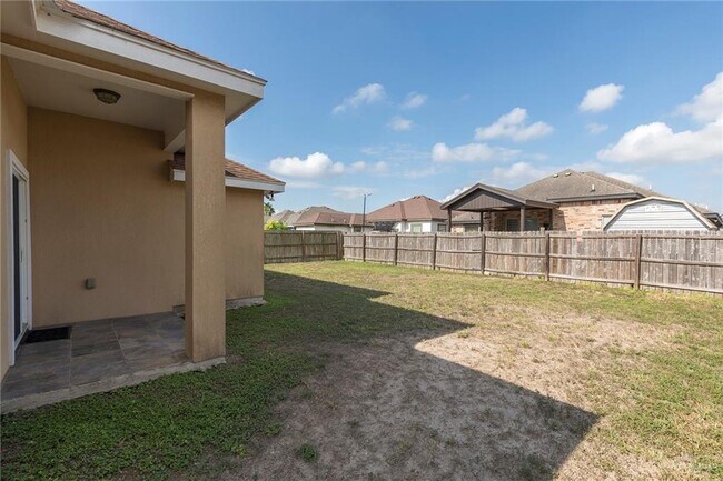 Building Photo - 4120 S Las Nubes
