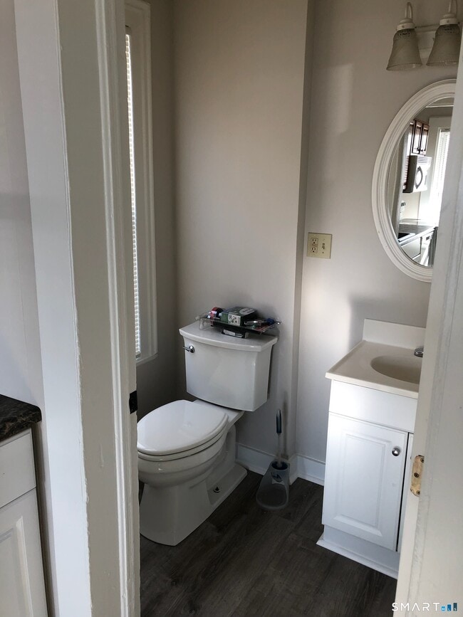 Building Photo - 23 Taylor St