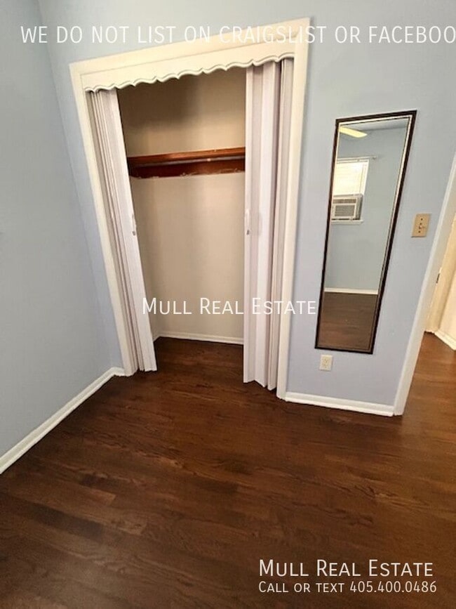 Building Photo - 9721 Lyric Ln