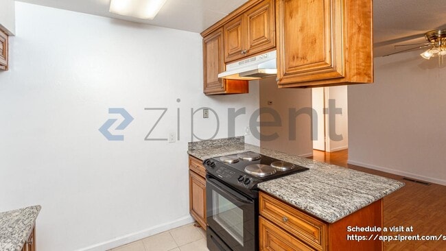 Building Photo - 95 Colleen Way