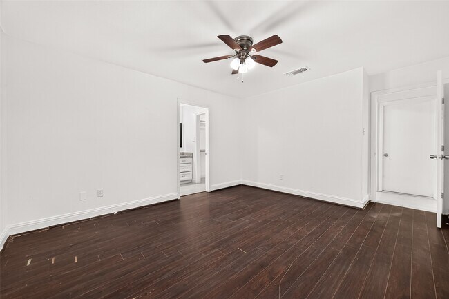 Building Photo - 7214 Addicks Clodine Rd