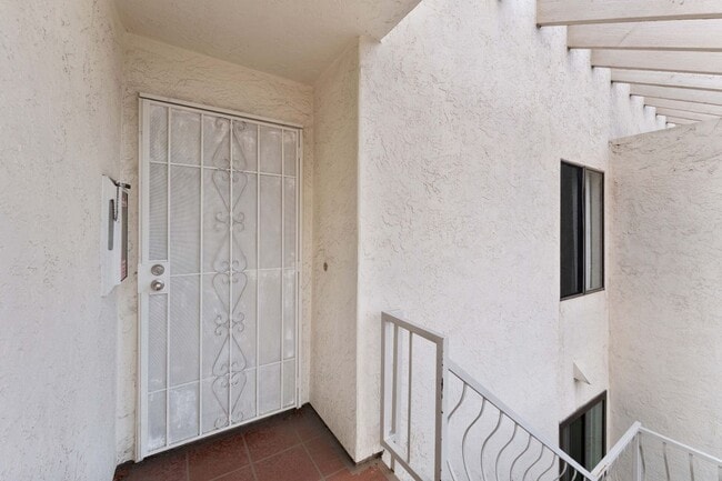 Building Photo - 10805 Camino Ruiz