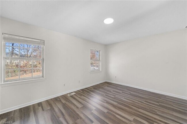 Building Photo - 5739 Bramblegate Rd