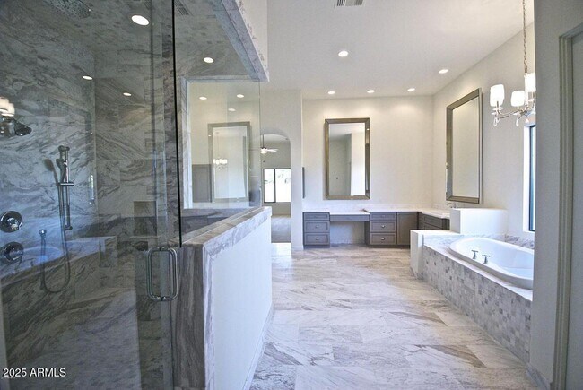Building Photo - 2836 E Carob Dr