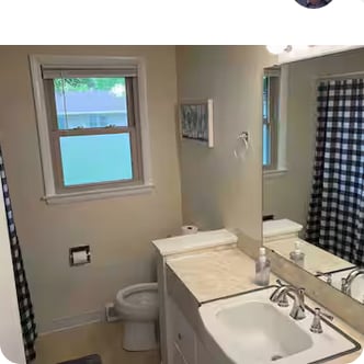 Building Photo - 1422 Liberty St