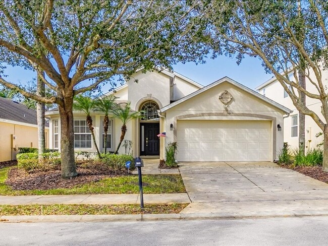 Primary Photo - Stunning Fully Furnished 4-Bedroom, 3-Bath...