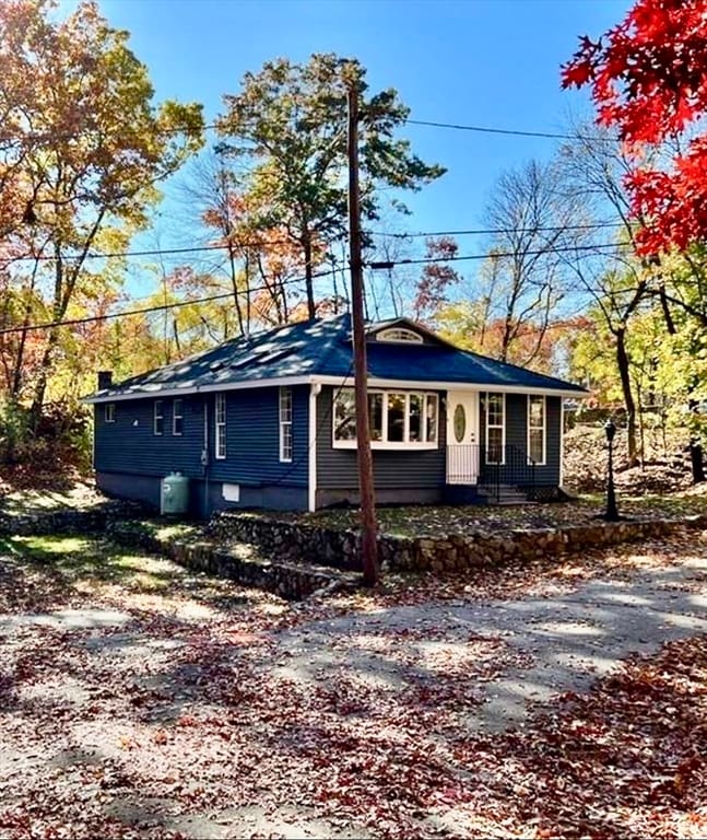 Building Photo - 6 Chamberlain Rd