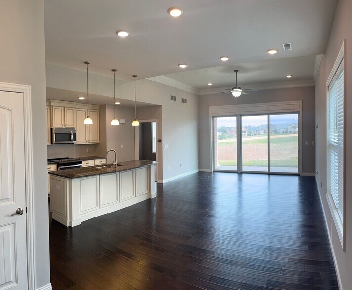 Building Photo - The Residences at Old Hawthorne