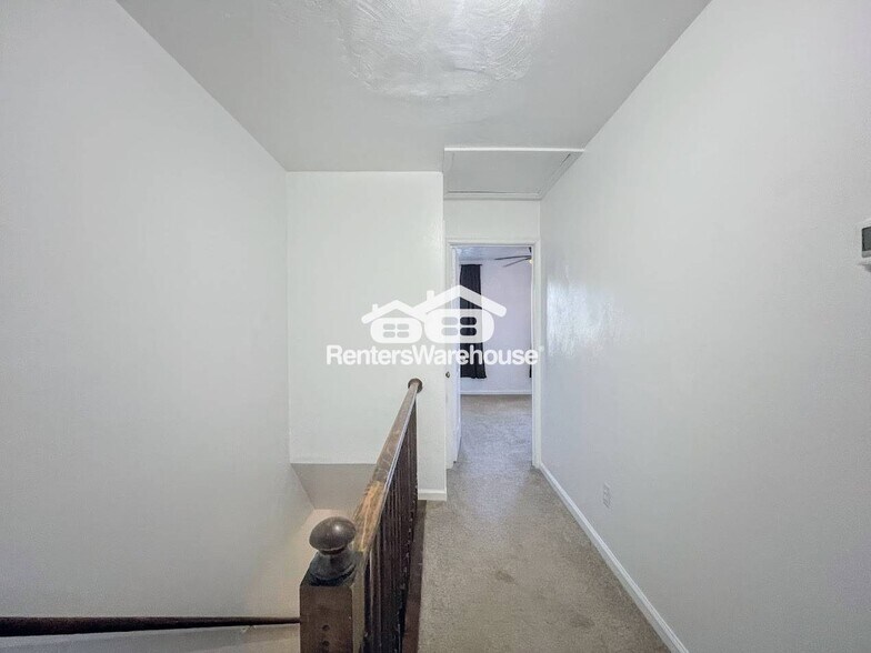 Building Photo - 1640 Fairfax Dr