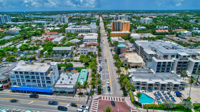 Building Photo - 36 S Ocean Blvd