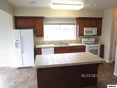 Building Photo - 560 Madeline Jane Lane