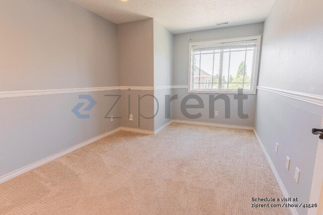 Building Photo - 16124 Baccarat Way