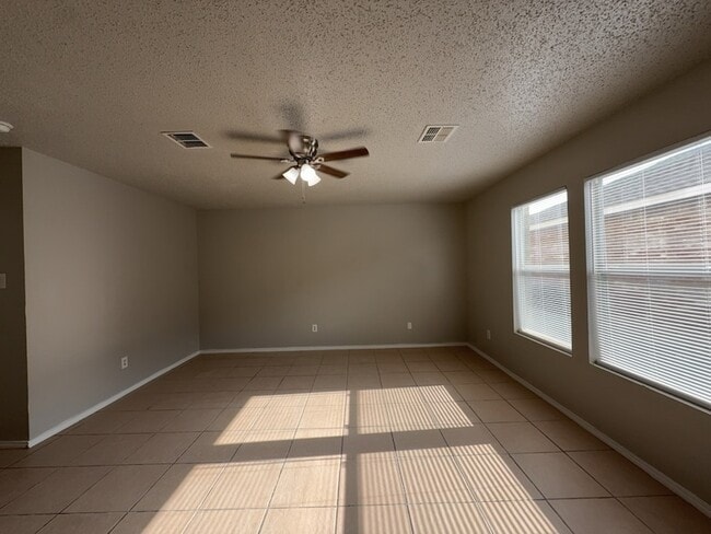 Building Photo - 3952 Golden Horn Ln