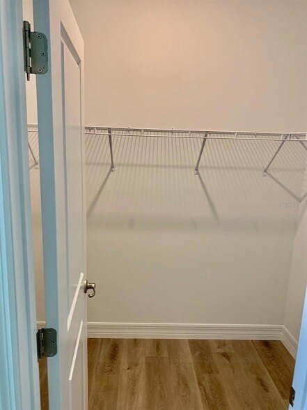 Building Photo - 21475 Seaton Ave