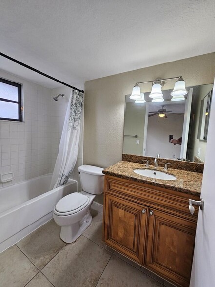 Building Photo - 1520 Windorah Way