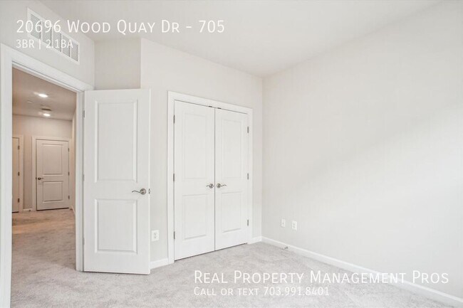 Building Photo - 20696 Wood Quay Dr