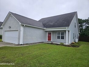 Building Photo - 109 Penquin Pl