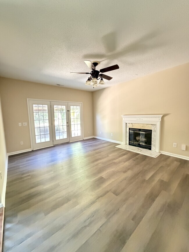 Building Photo - 5938 Brookstone Dr NW