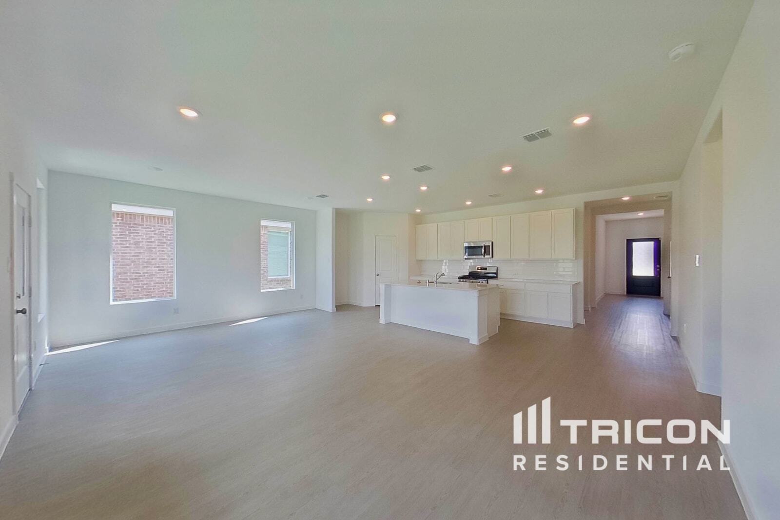 Building Photo - 1305 Francesca Dr