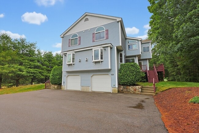 Building Photo - 3103 Maple Brook Rd
