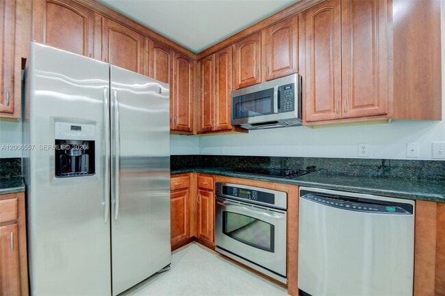 Building Photo - 16101 Emerald Estates Dr