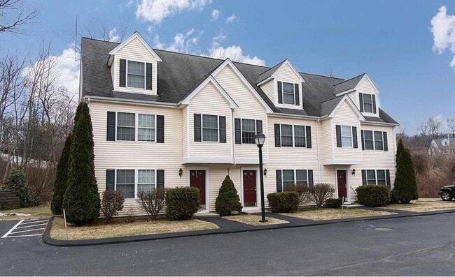 Building Photo - 6 Messenger St