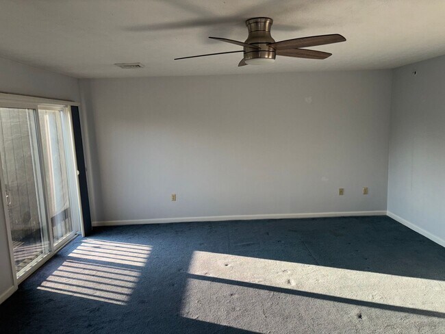 Building Photo - 95 Green Briar Rd