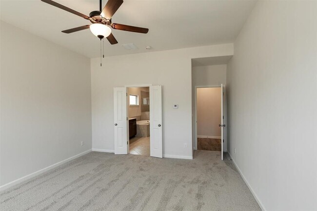 Building Photo - 125 Dogwood Springs Dr