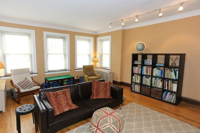 Building Photo - 5535 N Campbell Ave