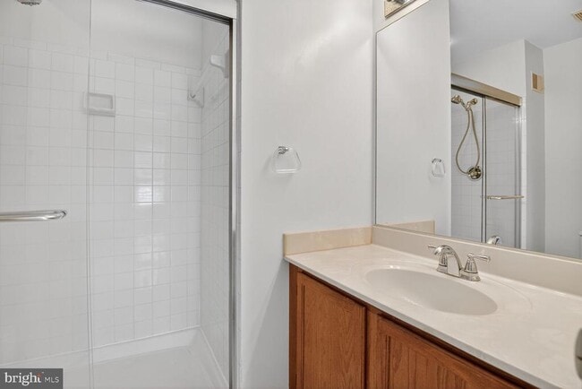 Building Photo - 4257 Sleepy Lake Dr