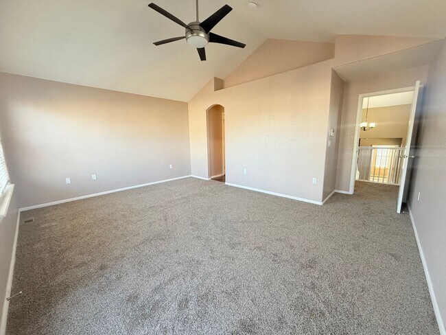 Building Photo - $O DEPOSIT OPTION. SPACIOUS 3-BEDROOM TOWNHOUSE IN KENSINGTON TOWNHOMES
