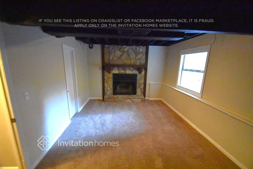 Building Photo - 3161 Octavia Ln