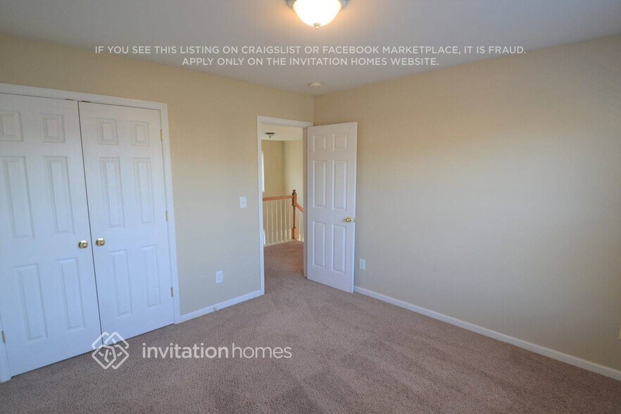 Building Photo - 2136 Mallard Pointe Dr