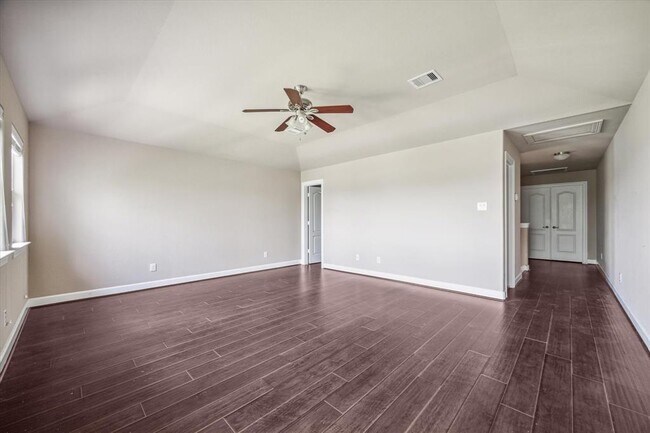 Building Photo - 25910 Celtic Terrace Dr