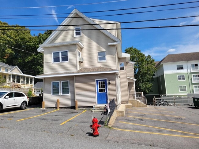 Primary Photo - 11 High St