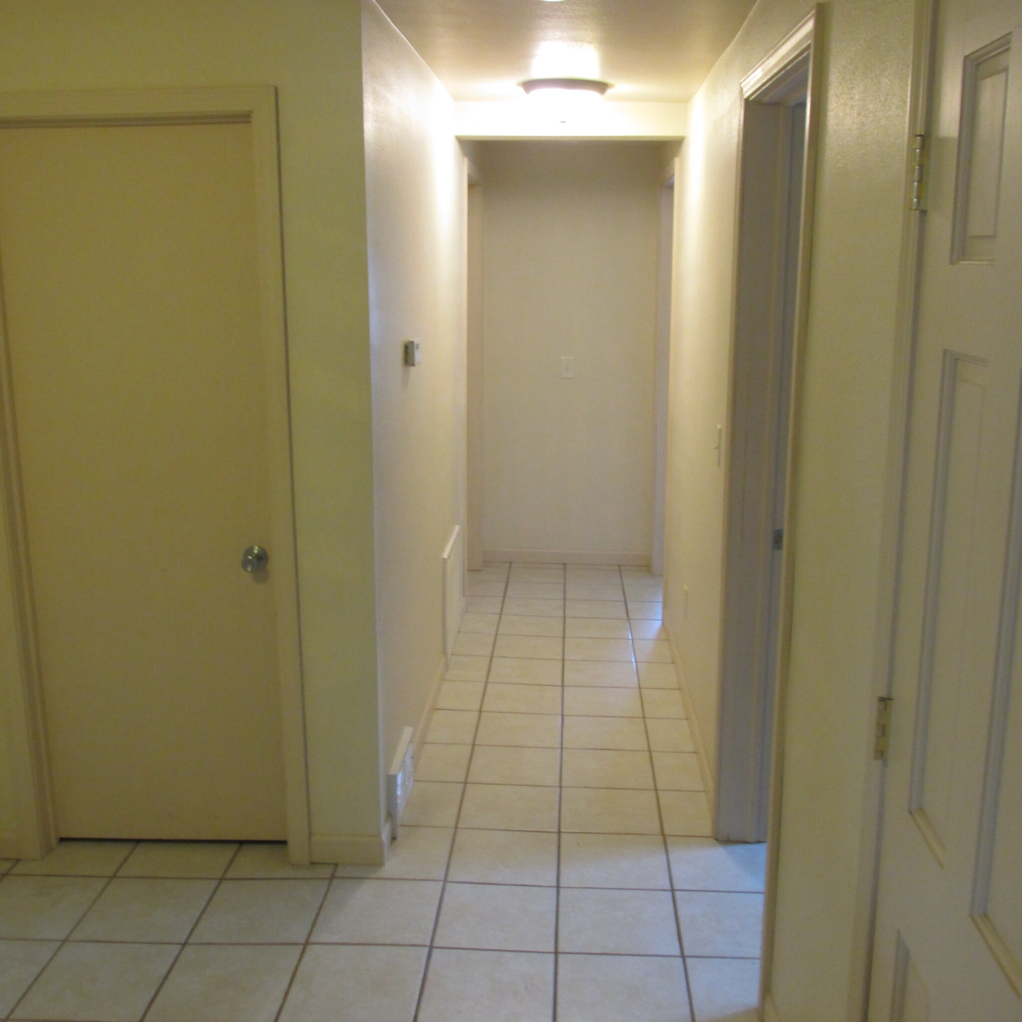 Building Photo - 1014 Oxford Ave