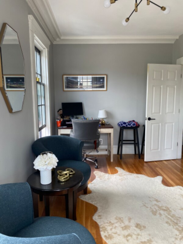 Building Photo - 185 Broadway